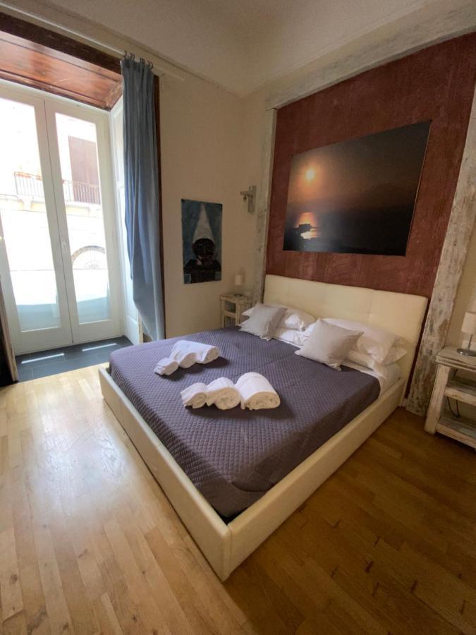 Corso 211 Beds & Suites Napoli Bagian luar foto