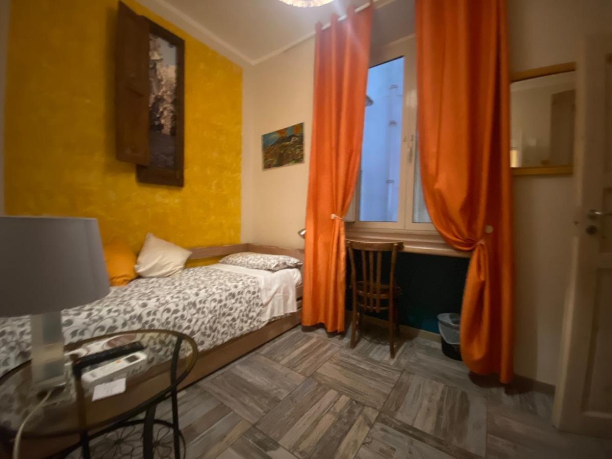 Corso 211 Beds & Suites Napoli Bagian luar foto