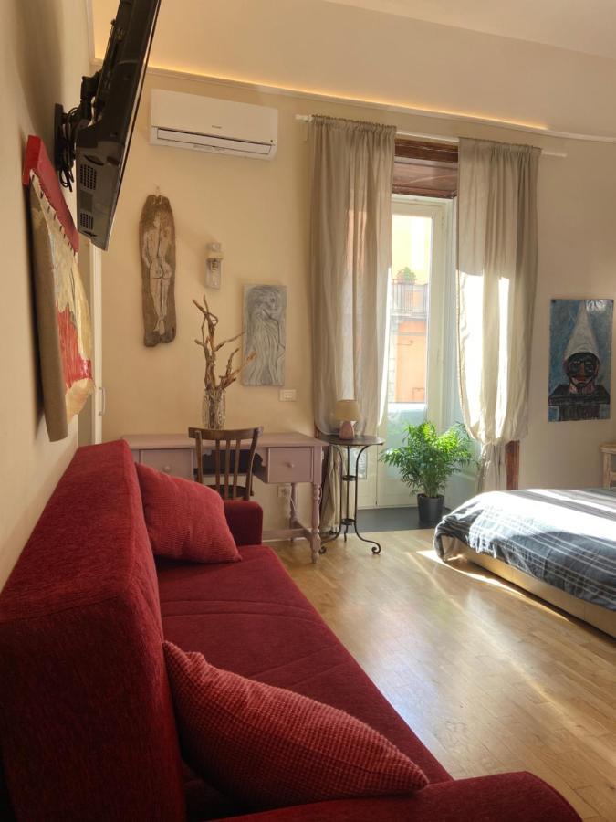 Corso 211 Beds & Suites Napoli Bagian luar foto