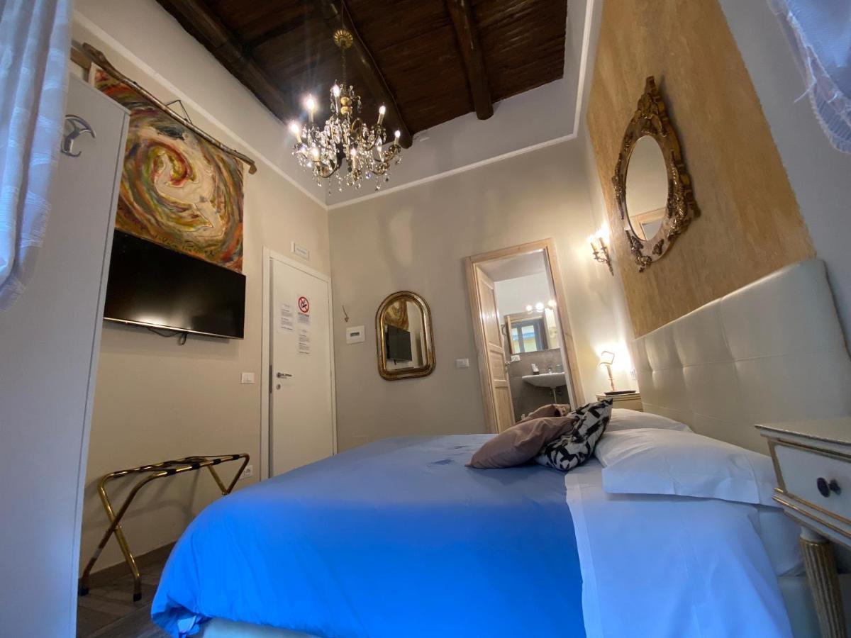 Corso 211 Beds & Suites Napoli Bagian luar foto