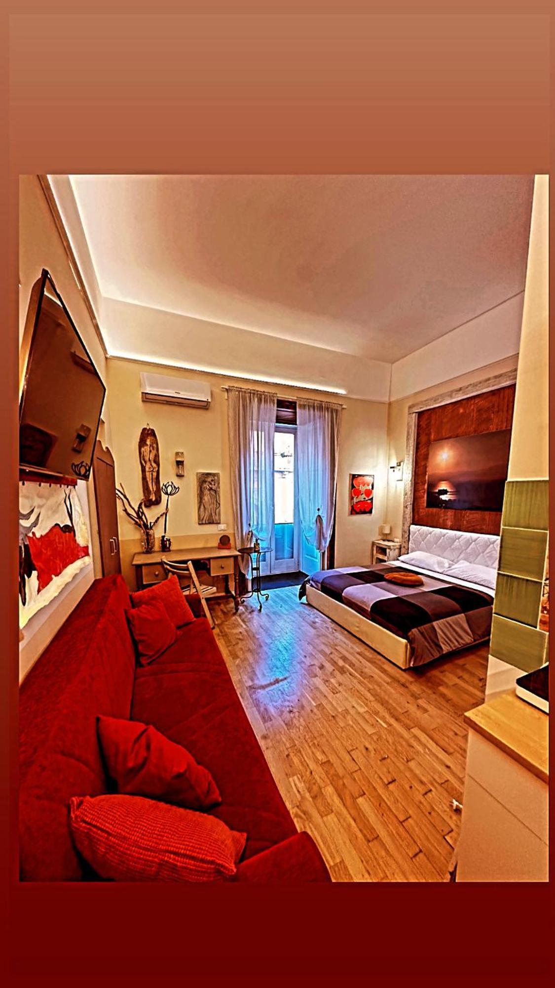 Corso 211 Beds & Suites Napoli Bagian luar foto