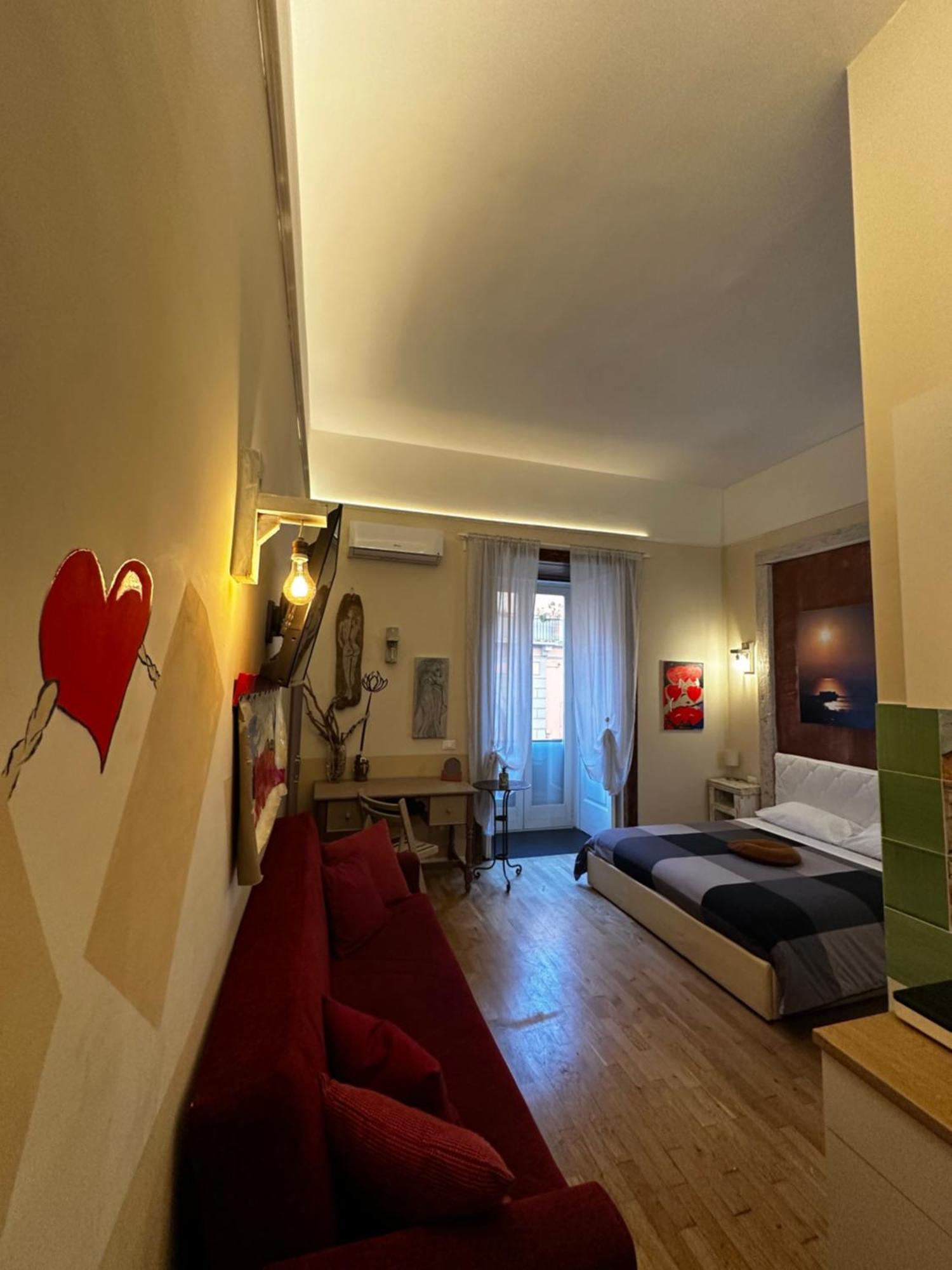 Corso 211 Beds & Suites Napoli Bagian luar foto