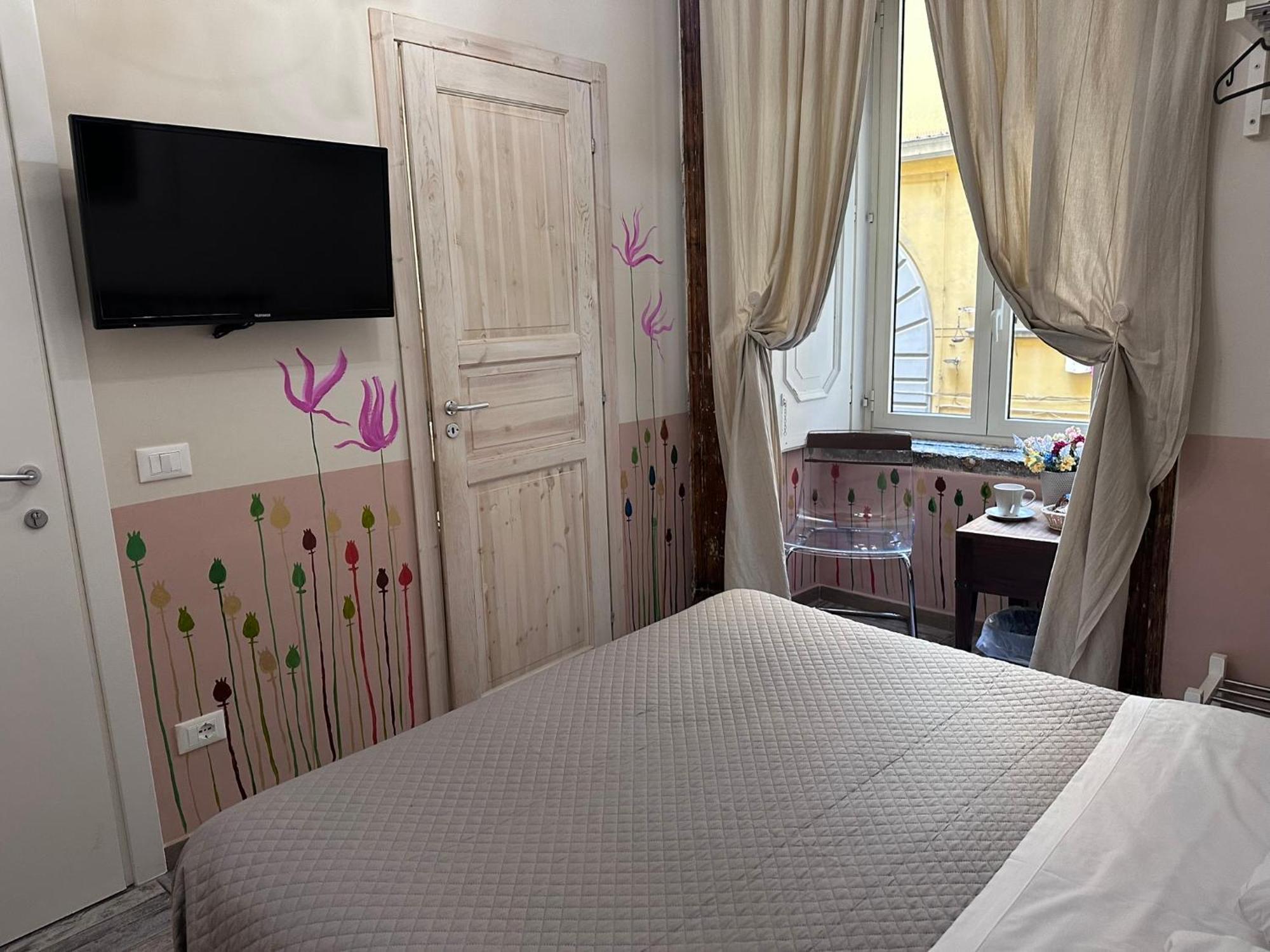 Corso 211 Beds & Suites Napoli Bagian luar foto